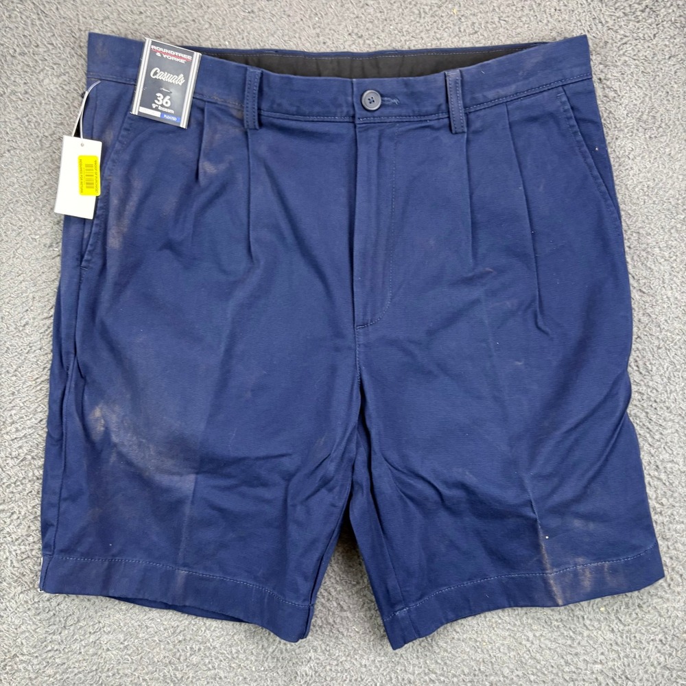 Roundtree & Yorke Mens 36 Navy Blue Pleated Chino Shorts 9 Inch Inseam Casuals